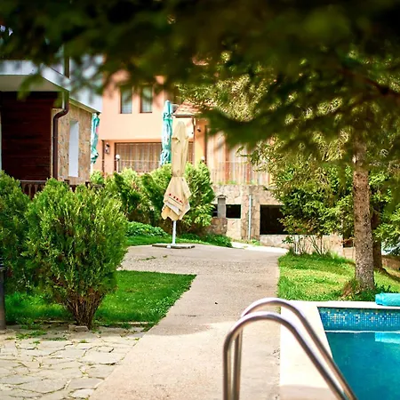 вълеви къщи Chiflik (Lovech)