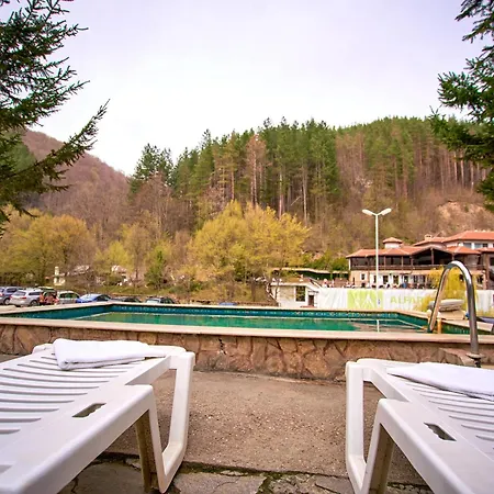 вълеви къщи * Chiflik (Lovech)