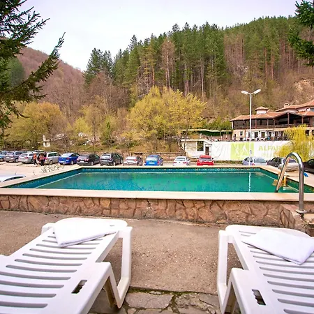 вълеви къщи * Chiflik (Lovech)